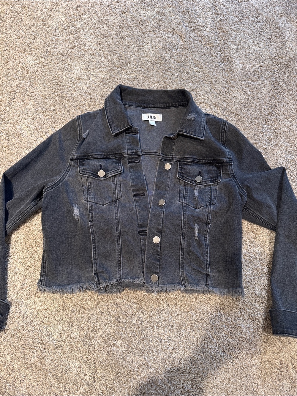 Washed Black Cropped Denim Jacket with Frayed Hem